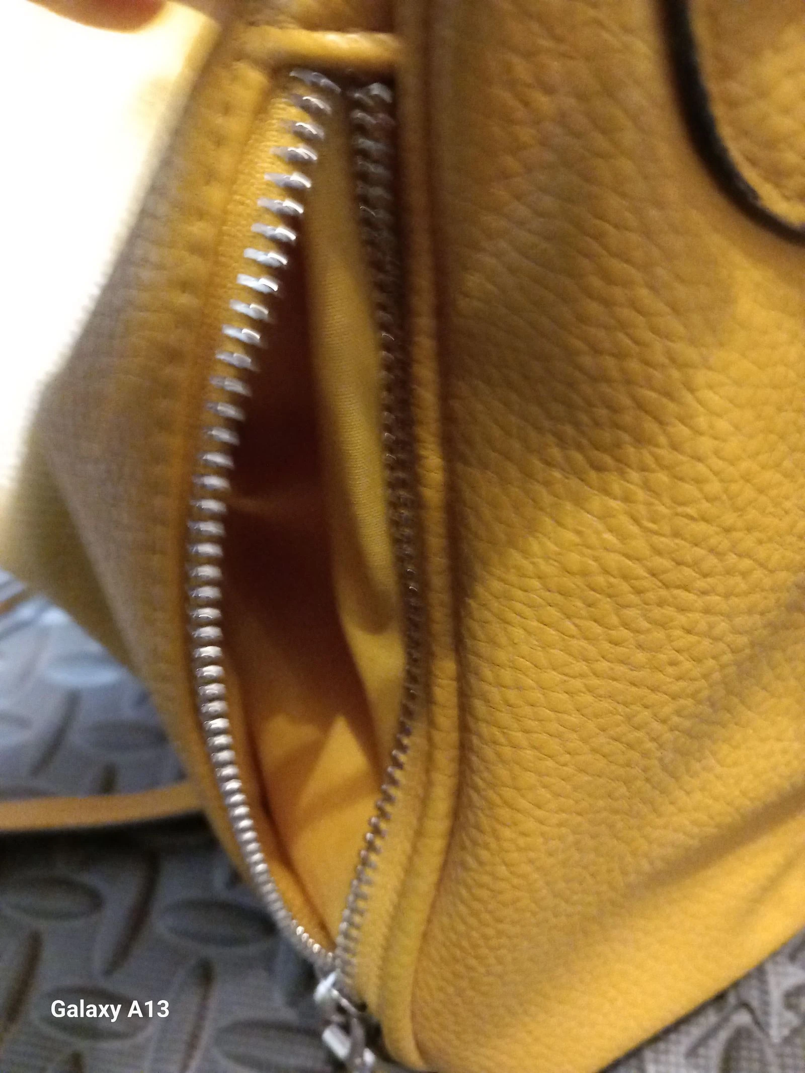 Schouder tas / Hobo schoudertas met meerdere zakken – Mosterdgeel (Lederachtige stijl) – photo 3